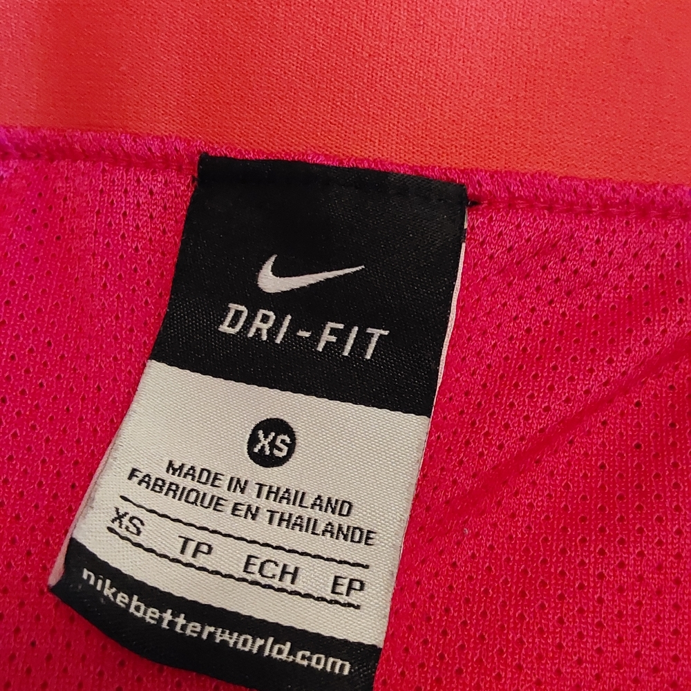 🌺 2 Pairs of Nike Dri-Fit Athletic/Running Shorts - Picture 6 of 15